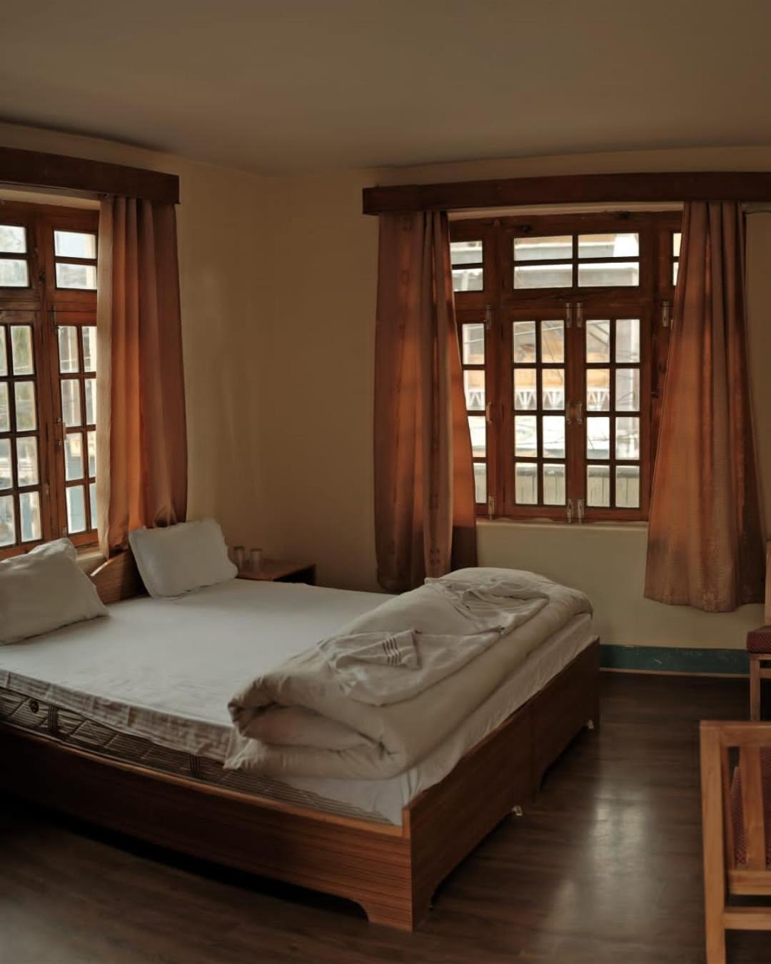 Hotel Lonchay Residency Leh Kültér fotó