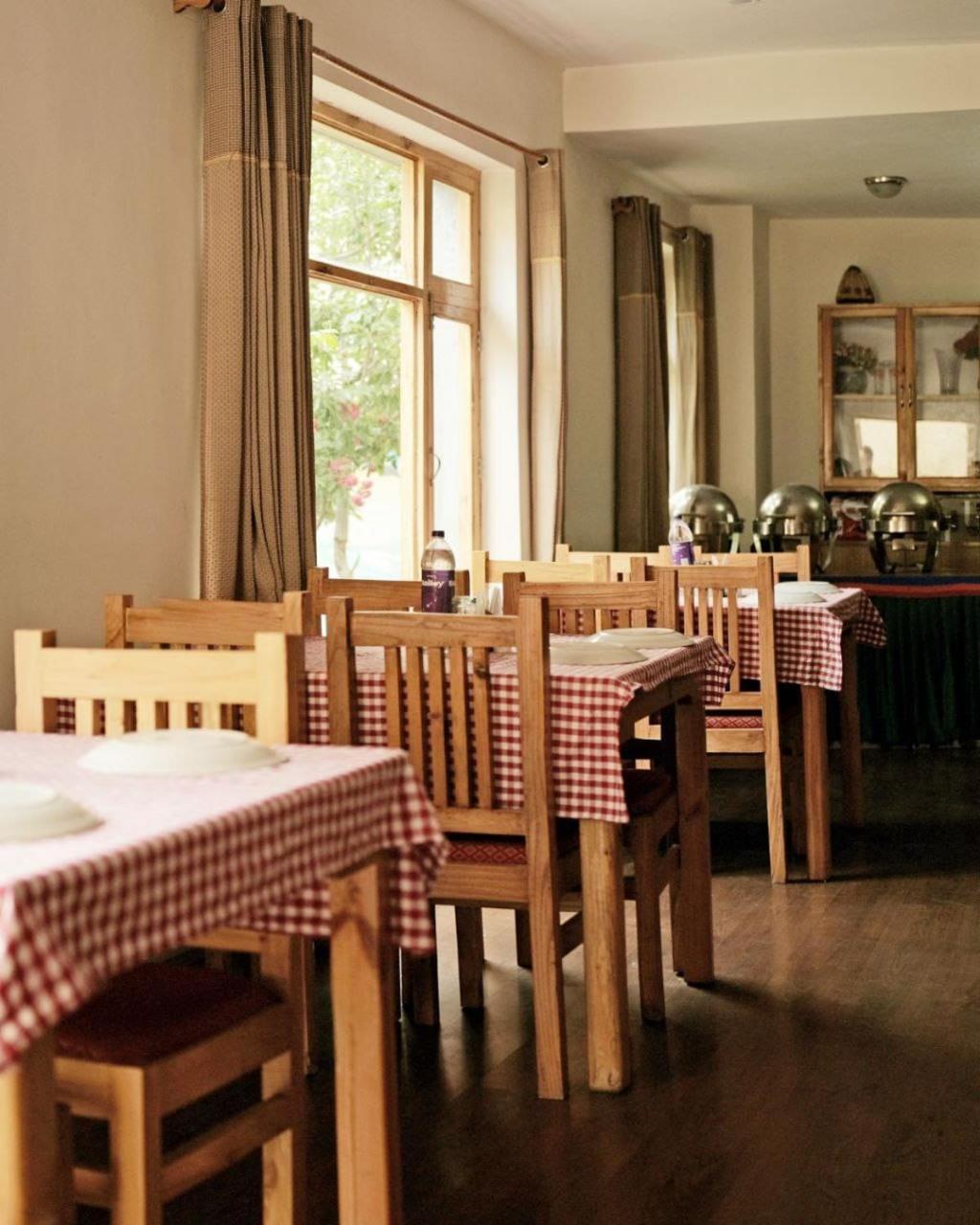 Hotel Lonchay Residency Leh Kültér fotó