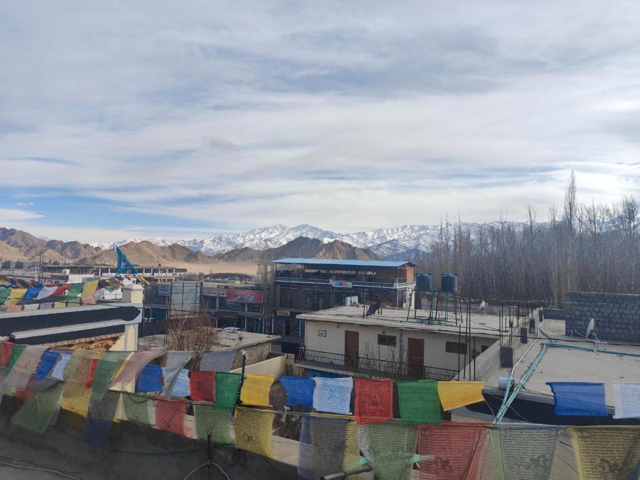 Hotel Lonchay Residency Leh Kültér fotó