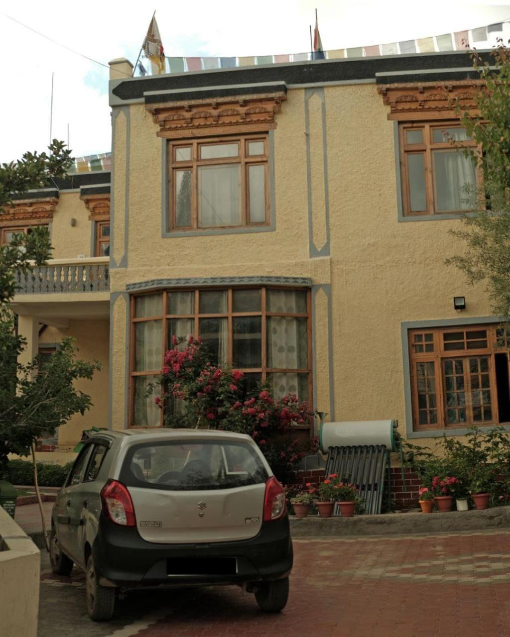 Hotel Lonchay Residency Leh Kültér fotó