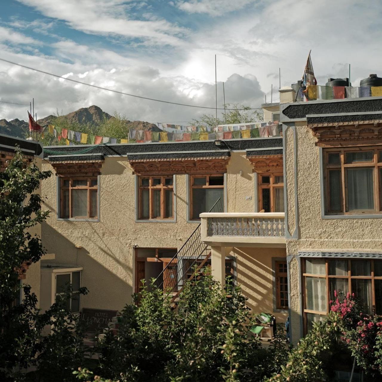 Hotel Lonchay Residency Leh Kültér fotó